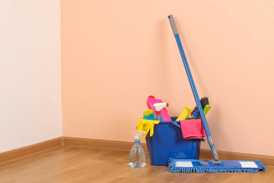 Move-out Cleaning Tips For A Smooth Transition in East Palo Alto, CA Move-out Cleaning Tips For A Smooth Transition in East Palo Alto, CA